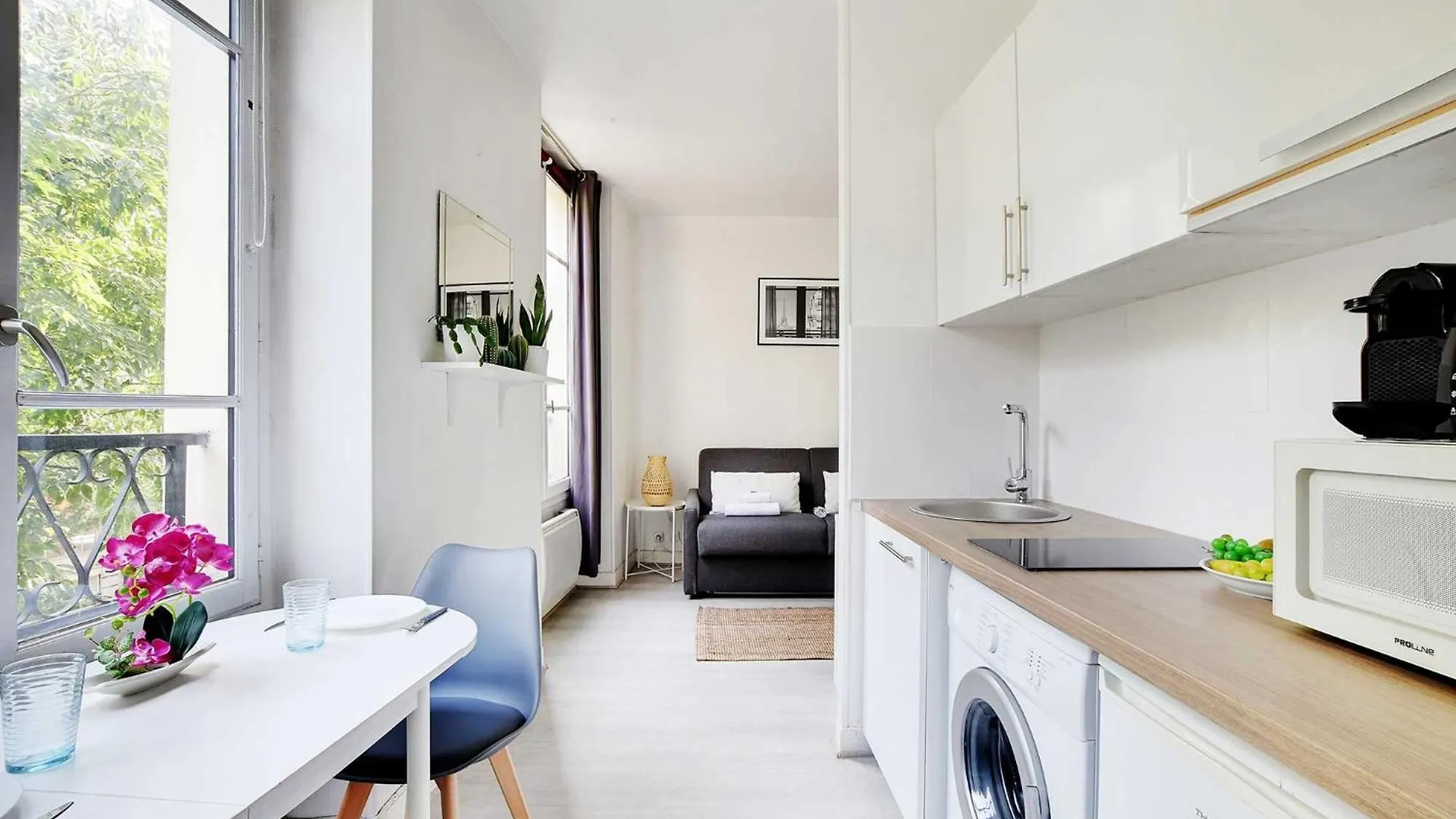 Cosy Studio In The Heart Of The Marais Paris